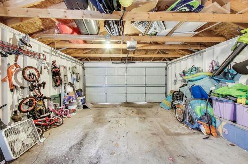 5337 Nashville Ave, Chicago IL 60638-1217 exterior