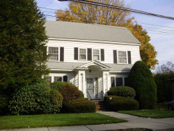 142 Morton St, Newton, MA 02459-1523
