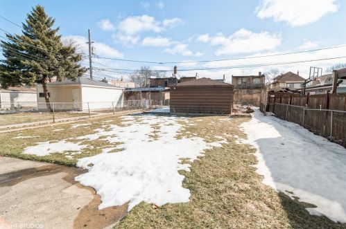 125 Mason Ave, Chicago IL 60630-3142 exterior