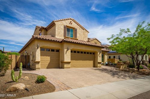 1532 Blaylock Dr, Phoenix, AZ 85085-6321