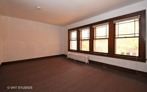 251 Wilcox St, Joliet, IL 60435-6970