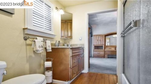 1712 Stuart St, Berkeley CA 94703-2010 exterior