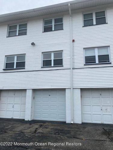 3403 Bridge Ave, Point Pleasant Beach NJ 08742-2737 exterior