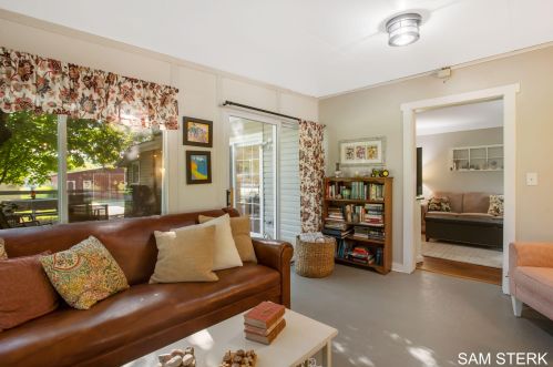 6498 Duncan Lk Rd, Middlevle MI 49333-9730 exterior