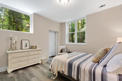 120 Finchley Ct, Atlanta GA  30328-2034 exterior