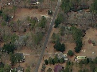 1105 Magnolia St, Raeford NC  28376-1923 exterior