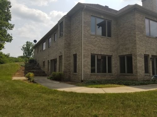 7817 Vly Hl Rd, Bull Valley IL 60098-7885 exterior