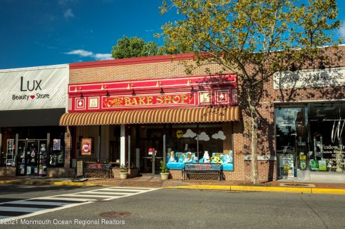 205 Yale Blvd, Red Bank NJ 07702 exterior