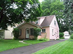 115 Renouf Dr, Rochester, NY 14624-2923