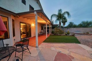 5037 Hurston Dr, Tucson, AZ 85742-8872