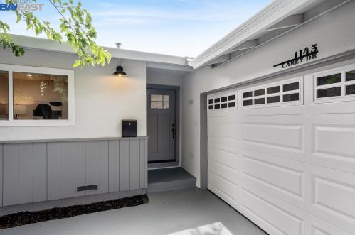 1143 Carey Dr, Concord CA 94520-4337 exterior