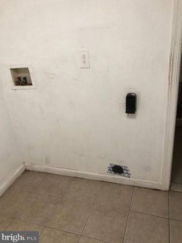 880 Lamberton St, Trenton NJ 08611-3410 exterior