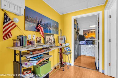 204 Channel Dr, Point Pleasant Beach NJ 08742-2619 exterior