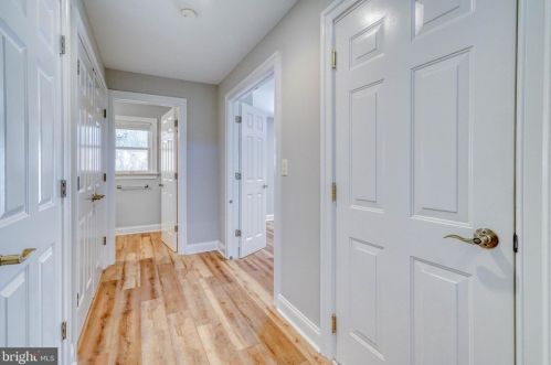 2518 Delancey St, Philadelphia PA 19103-6409 exterior