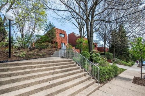 5535 Forbes Ave, Pittsburgh PA  15217-1167 exterior