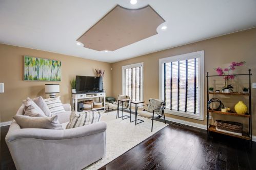 14472 Lincoln Ave, Dolton, IL 60419-1823