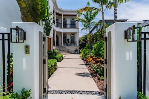 54 Adalia Ave, Tampa, FL 33606-3302