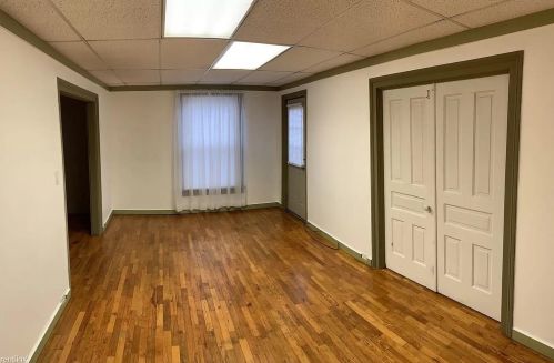 801 Hovey St, Grand Rapids MI 49504-6154 exterior