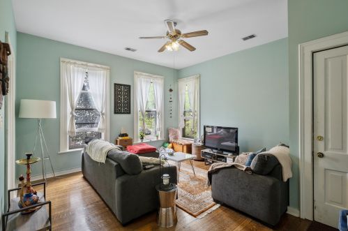 231 Paris Ave, Grand Rapids MI 49503-4764 exterior