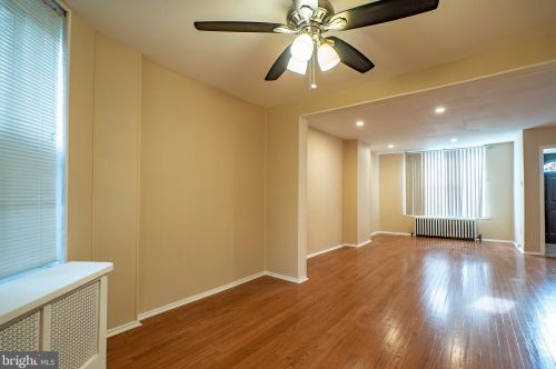 2649 Dickinson St, Philadelphia PA  19146-4415 exterior