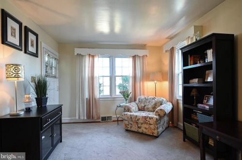 918 Church St, Limerick PA 19468-2123 exterior