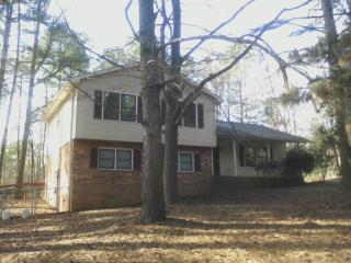 2003 Pleasant Green Rd, Durham NC  27705-9093 exterior
