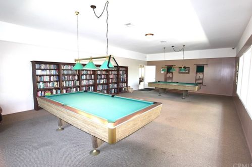 14092 Browning Ave, Tustin CA  92780-5967 exterior