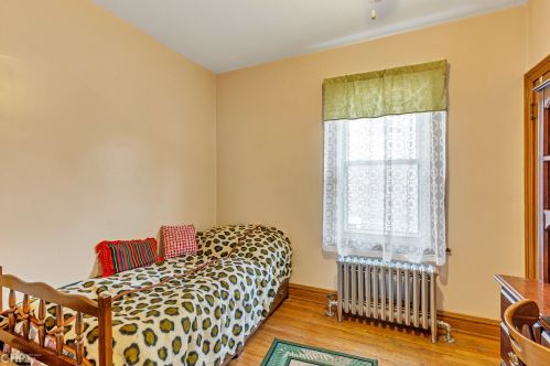 4824 Keeler Ave, Chicago IL 60652-3614 exterior