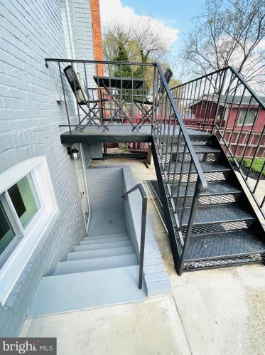 4533 Eads Pl, Washington DC  20019-4764 exterior