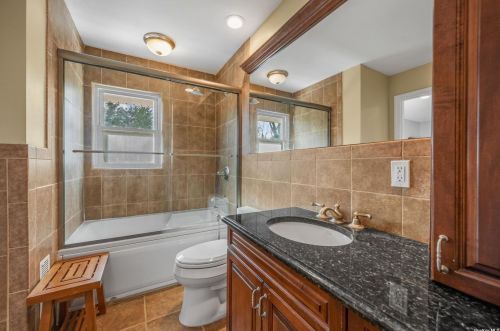 54 Genesee Dr, Commack NY 11725-4010 exterior