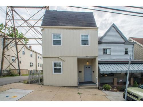 707 Boggs Ave, Pittsburgh PA  15211-2335 exterior