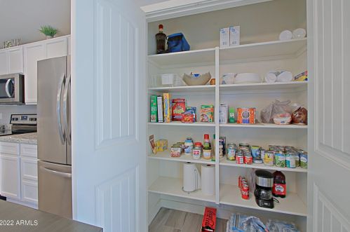 6426 38 Dr, Phoenix AZ 85029-2007 exterior