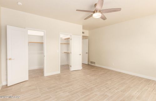 2494 Camino Valle Verde, Tucson AZ  85715-3405 exterior