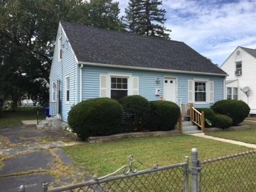 234 Redlands St, Springfield MA  01104-2133 exterior