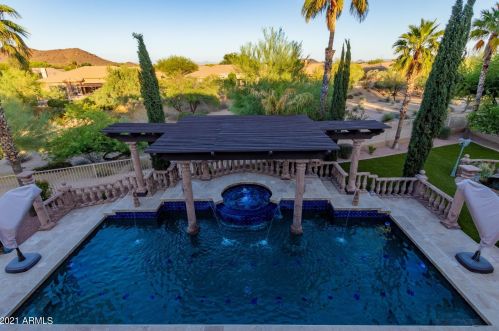 25401 45th Dr, Phoenix AZ  85083-2243 exterior