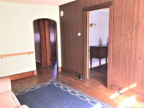 56 Derby Ave, Seymour CT 06483-3106 exterior