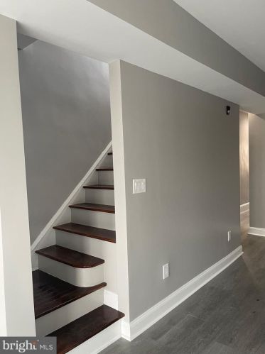 6217 Chestnut, Philadelphia PA 19104-3120 exterior