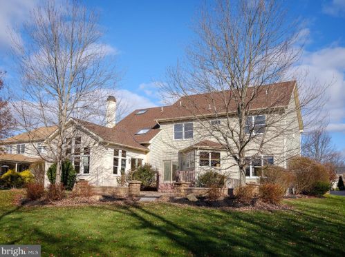 2009 Carmel Dr, Jamison PA 18929-1438 exterior