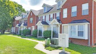 3625 Hillcross Dr, Louisville KY  40229-2617 exterior