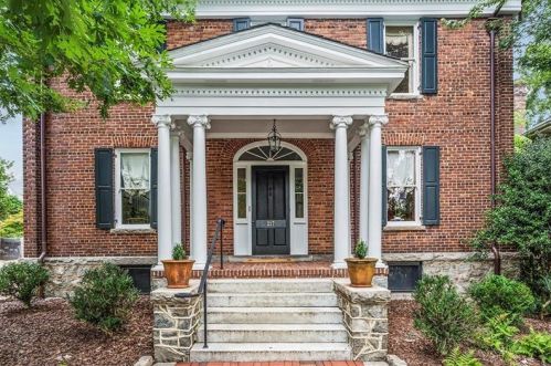 217 15 St, Atlanta GA 30318-7805 exterior