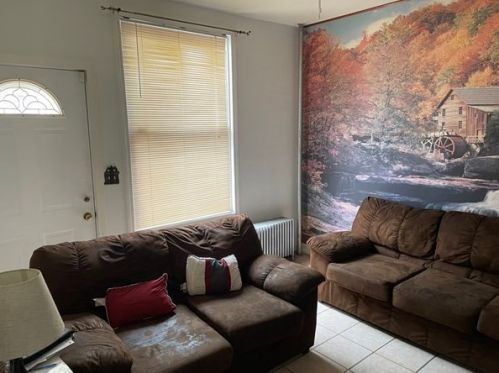 22 Loring St, Springfield MA 01105-2433 exterior