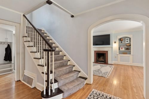 2119 Marion St, Milwaukee WI  53211-2007 exterior