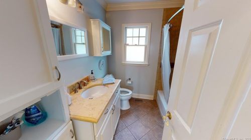 20 Charles St, Norwalk CT 06855-1001 exterior