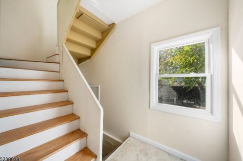 19 Montrose Ter, Irvington NJ  07111-3821 exterior