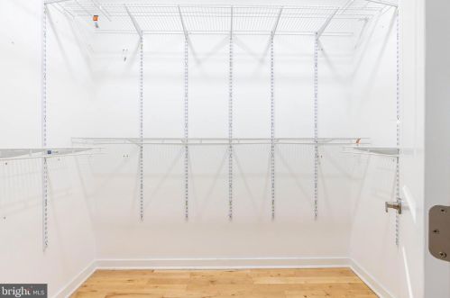 1320 31 St, Philadelphia PA 19146-3401 exterior