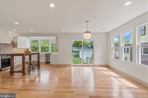 8 Narberth Ter, Camden NJ  08108-1017 exterior