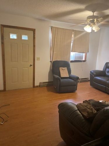 191 Almira Rd, Springfield MA 01119-1403 exterior