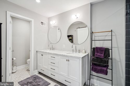 2441 Cumberland St, Philadelphia PA 19132-4121 exterior