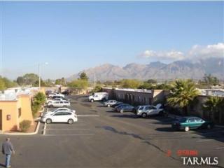 446 Pastime Rd, Tucson AZ  85705-3371 exterior