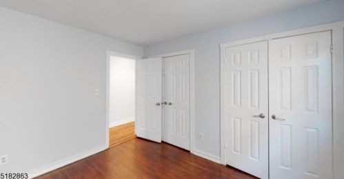 6 Malanga Ct, Scotch Plains NJ exterior